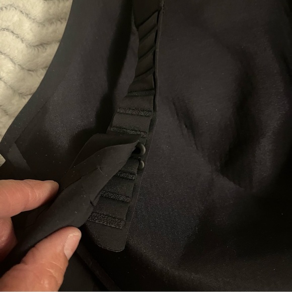 Knix Black High Support Ladder Strap Catalyst Padded Wireless Sport Bra Size 8+ - Picture 6 of 9